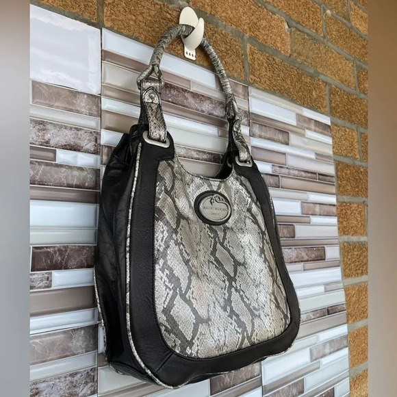 Malini Murjani Exotic snake tote - Picture 3 of 10